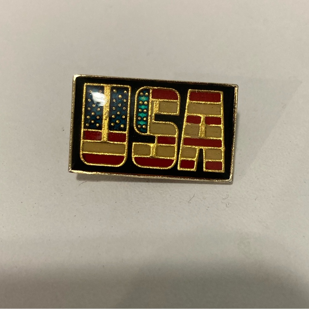Vintage USA American Flag Pin Americana Jewelry retro Enamel for Hat or Jacket